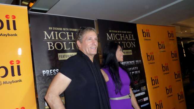 Penyanyi Indonesia Ini Jadi Tamu Khusus di Konser Michael Bolton