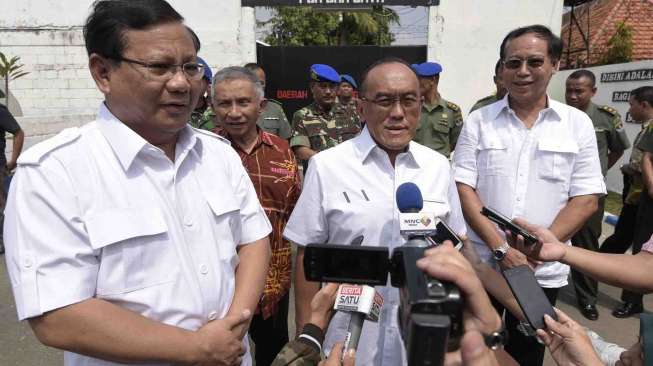 Parobowo dan Petinggi KMP Jenguk SDA