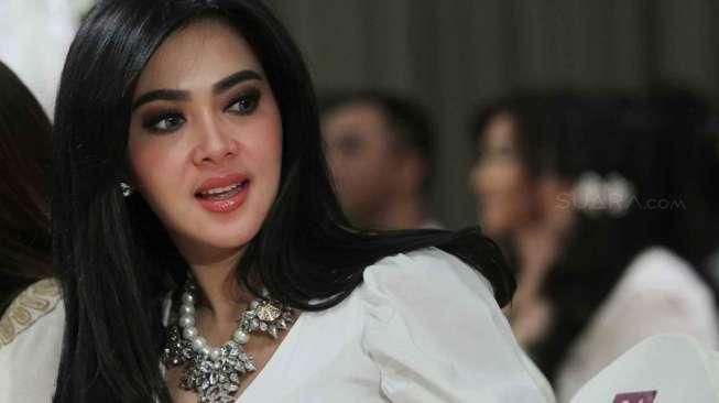 Ini Dia Pacar Baru Syahrini
