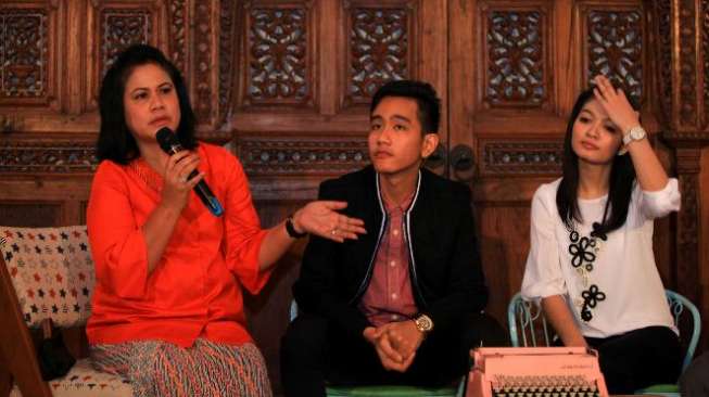 Soal Kabar Iriana Jokowi Dorong Anaknya jadi Cawapres Prabowo, TKN: Sejak Gibran Maju, Ada-ada Saja Isu yang Dicari