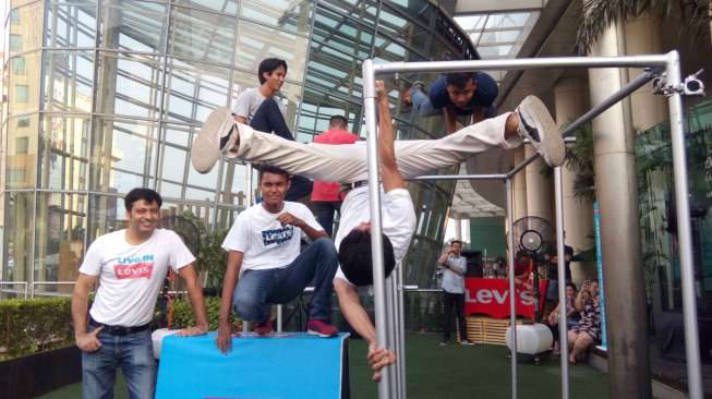 Beraksi Layaknya Bintang Laga Bersama "Parkour Indonesia"