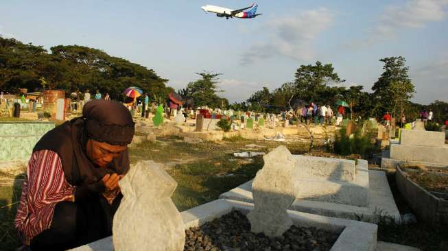 Tidak Berlaku Tumpang Tindih Makam di TPU Semper