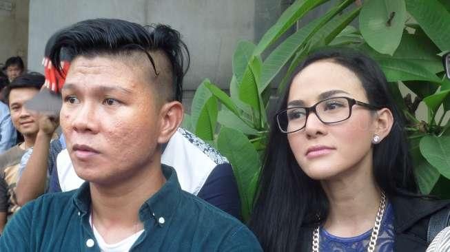 Andika Jadi Saksi Alona Atas Dilaporkannya Ibunda Vicky Prasetyo