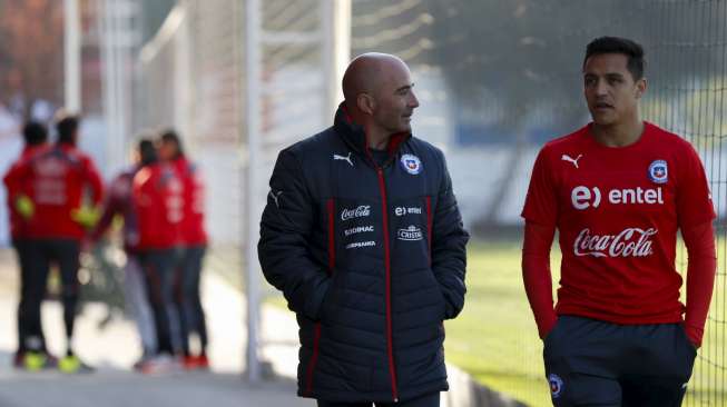 Sampaoli: Serangan Peru Lebih Berbahaya dari Uruguay