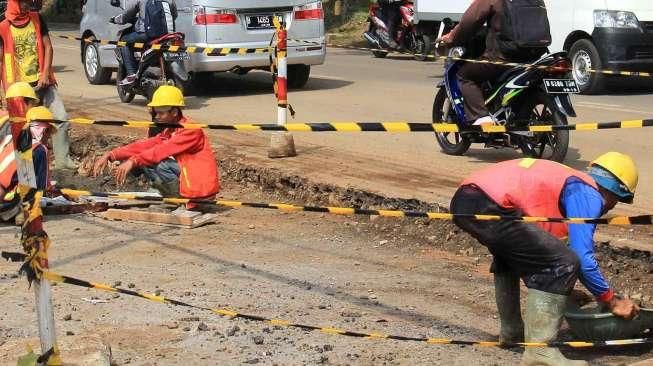 Karawang Targetkan Pemasangan Lampu Jalur Mudik Rampung H-7