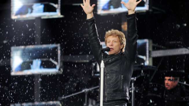 Butuh 10 Hari Membangun Panggung Konser Bon Jovi di GBK