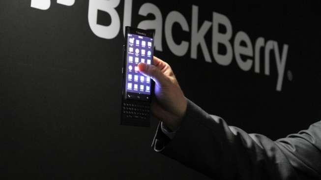 Ponsel Android-nya BlackBerry Akan Pakai "Sliding Keyboard"