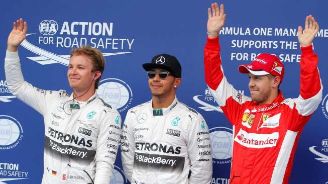 Hamilton Pole, Mercedes Start Posisi 1-2