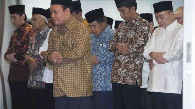 Jokowi Berbuka Puasa Bersama