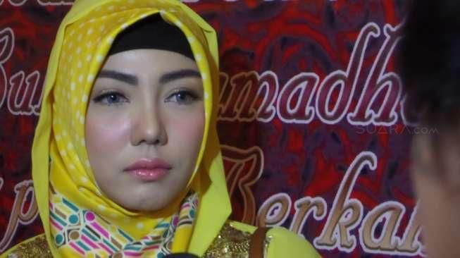 Hijab Kuning Bella Sophie