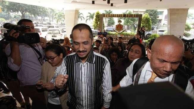 Diperiksa Bareskrim Enam Jam, Abraham Samad Akui Ketemu Jokowi