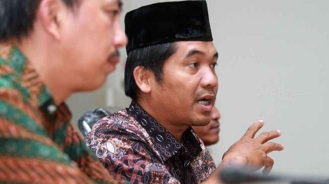 Pilkada serentak diindikasikan dapat membuka keran politik dinasti.