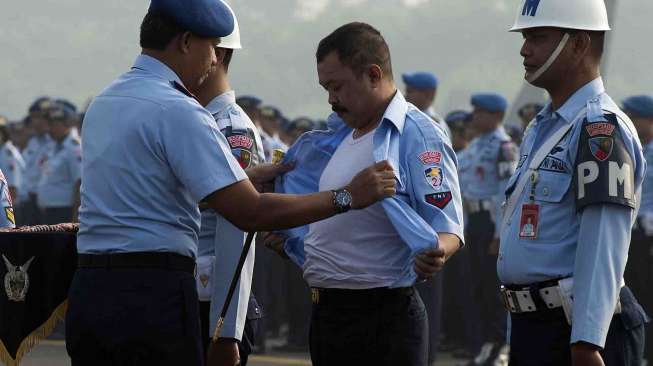 Pemecatan Secara Tidak Hormat