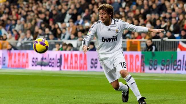 5 Pemain Top Ini Pernah Memperkuat MU dan Madrid