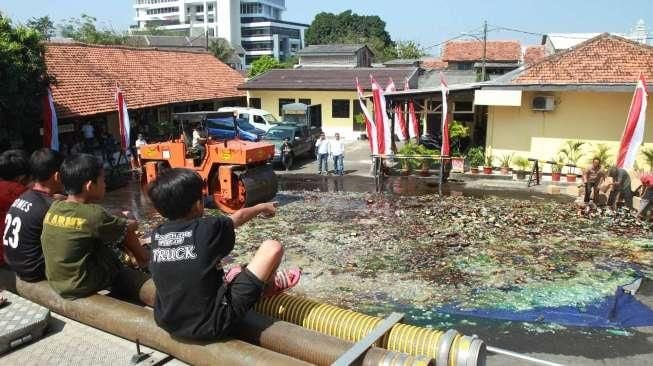 7.002 Botol Miras Dimusnahkan