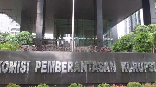 KPK Periksa Staf Kemendagri Terkait Proyek Gedung IPDN Sumbar