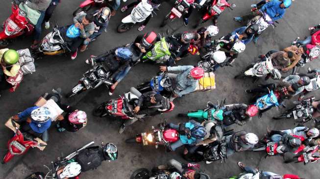 Ini Tips agar Tetap Sejuk saat Berkendara dengan Sepeda Motor