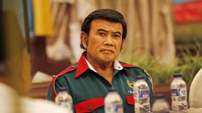 Raja dangdut Rhoma Irama meresmikan partai Islam Damai Aman (IDAMAN) di Jakarta, Sabtu (11/7).