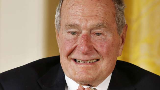 Mantan Presiden AS George HW Bush Dirawat di RS Houston