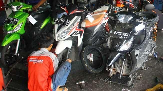 Bengkel Motor Kebanjiran Order