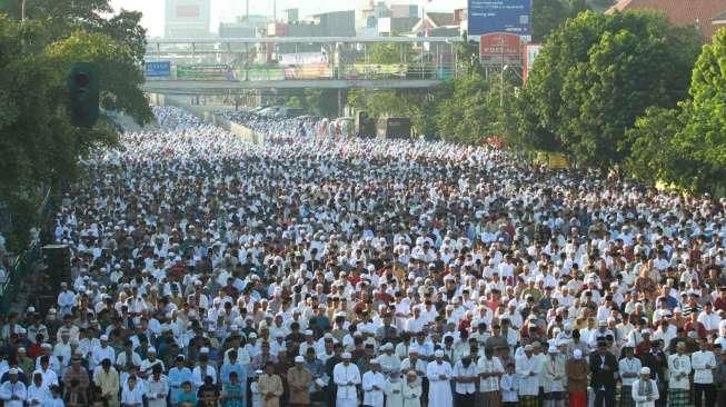 Pemerintah menetapkan Hari Raya Idul Fitri 1436 Hijriah jatuh pada Jumat (17/7).