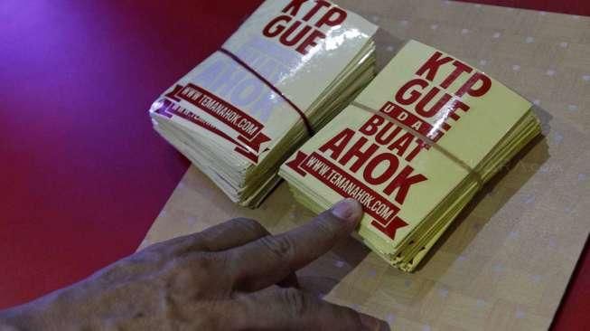 Dalam waktu 7 hari membuka stand di mall tersebut, relawan telah mendapatkan sebanyak 700 dukungan KTP.