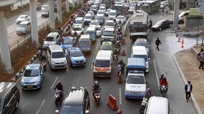 YLKI: Simpang Susun Semanggi Ciptakan Kemacetan Baru