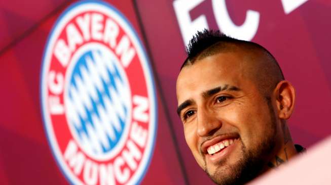 Arturo Vidal diperkenalkan sebagai pemain baru Bayern Munich. Reuters/Michaela Rehle