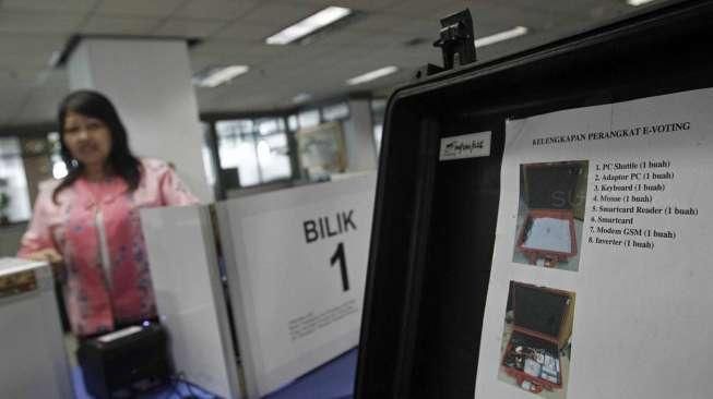 Benarkah E-Voting untuk Pemilu Rawan Manipulasi? Pakar IT Ungkap Keunggulan Kertas Suara Manual