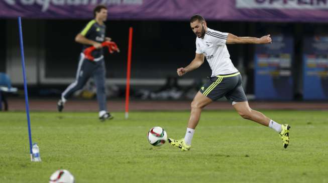 Benitez Masih Percaya Karim Benzema