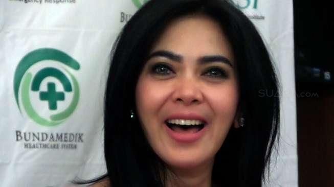 Syahrini Rayakan Ultah di Turki