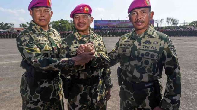 Jabatan Danpasmar-1 dijabat Kolonel Marinir Lukman Hasyim dan Jabatan Danpasmar-2 dijabat Kolonel Marinir Hasanuddin.