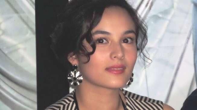 Ini Reaksi Chelsea Islan Saat Ditanya Soal Adegan Berciuman