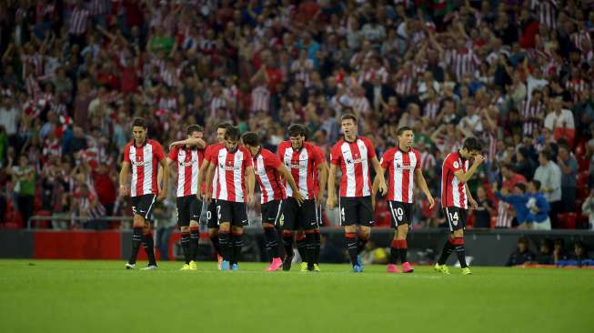 Pemain Athletic Bilbao rayakan gol ke gawang Barcelona di ajang Piala Super Spanyol (15/8) [Reuters/Vincent West]