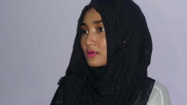 Ditanya Menikah, Fatin: Masih Lama