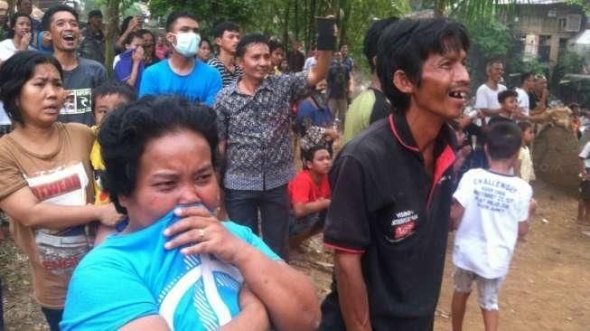 Tinggalkan Anak, Warga Kampung Pulo Ini Bingung Belum Dapat Rusun