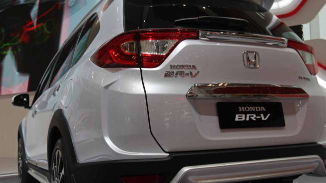 Honda B-RV dipamerkan untuk pertama kalinya di dunia di GIIAS 2015 di BSD City, Tangerang Selatan, Banten, Kamis (20/8) [Suara.com/Kurniawan Mas'ud].