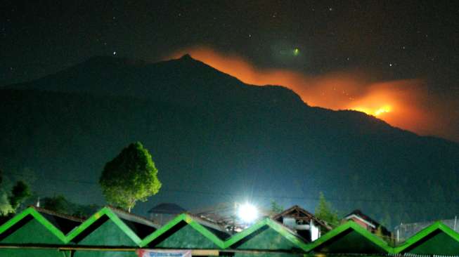 Kebakaran di Lereng Merbabu Masuki Hari Ketiga