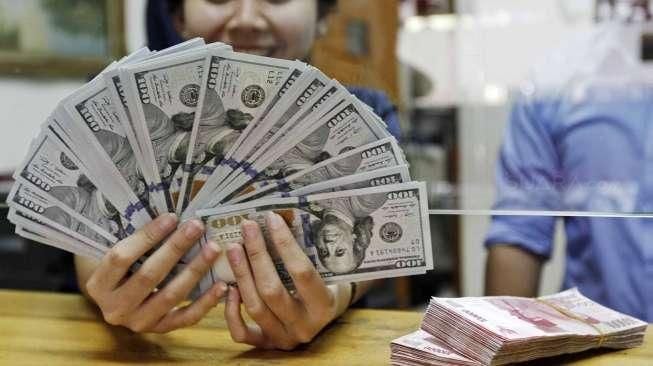 Rupiah Pagi Ini Dibuka Menguat 18 Poin