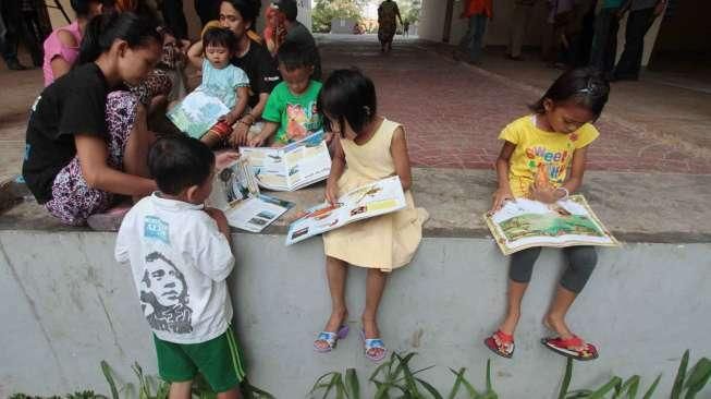 Taman Bacaan di Rusunawa Jatinegara