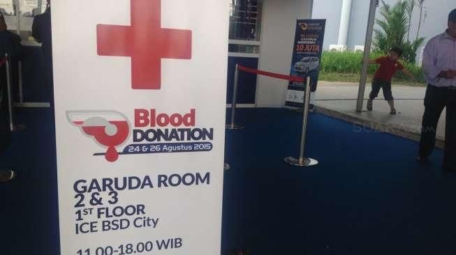 Program Donor Darah Turut Semarakkan GIIAS 2015