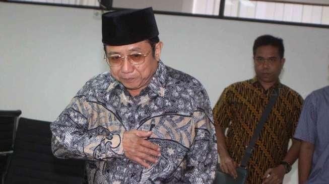 Jaksa penuntut umum Komisi Pemberantasan Korupsi meminta majelis hakim menjatuhkan hukuman penjara sembilan tahun.