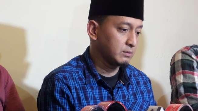 Digugat Cerai, Ini Curhat Istri Ustadz Zacky Mirza