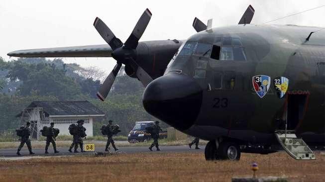 TNI Kirim Pasukan Pemadaman Api