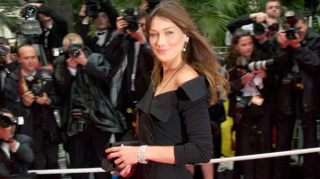 Skandal Khadafy, Mantan Ibu Negara Prancis Carla Bruni-Sarkozy Terancam 20 Tahun Penjara