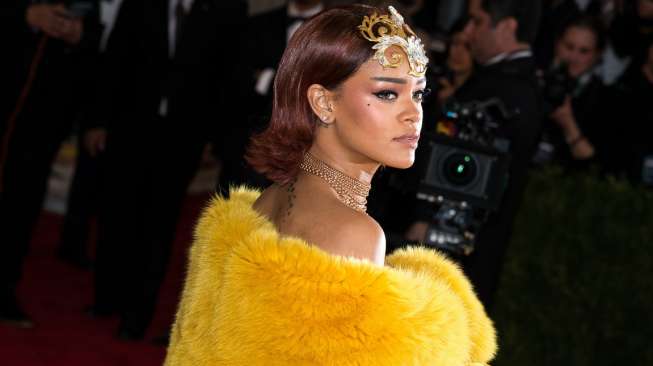 New York, NY Monday May 04, 2015: Rihanna attends 'China: Through The Looking Glass' Costume Institute Gala, held at the Metropolitan Museum of Art in New York City, New York.