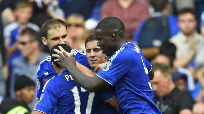 Chelsea menundukkan Arsenal di Stamford Bridge (20/9) [Reuters/Dylan Martinez]