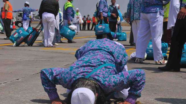 Mereka tiba di tanah air dengan selamat setelah menunaikan ibadah haji.