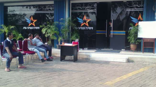 Begini Suasana Kantor Aviastar Pascapesawat Hilang Kontak