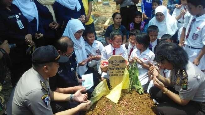 Bentuk Geng, Tersangka Pencabulan Ajari Bocah Isap Ganja